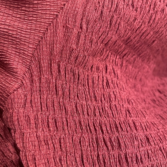 Anthropologie maroon wine smocked ruffle top S flaw - Picture 8 of 8